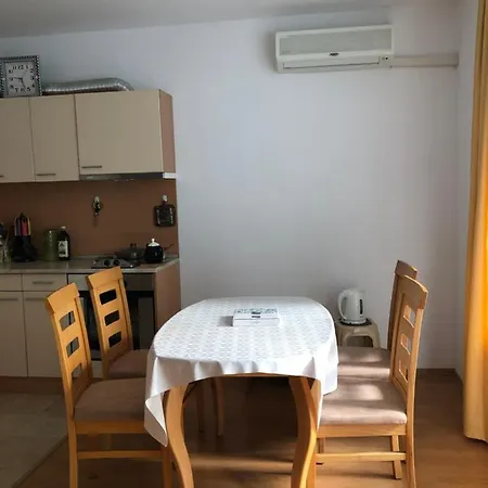 Yassen Holiday Apartmán